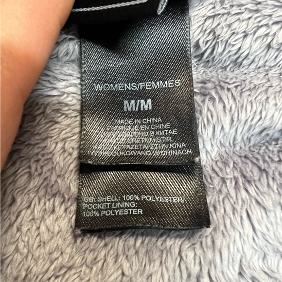 Women’s Fuzzy The North Face full zip jacket size Medium - Picture 6 of 10